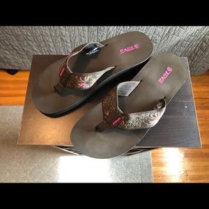 Teva Wedge Sandals Size 8 Like New Brown and Pink